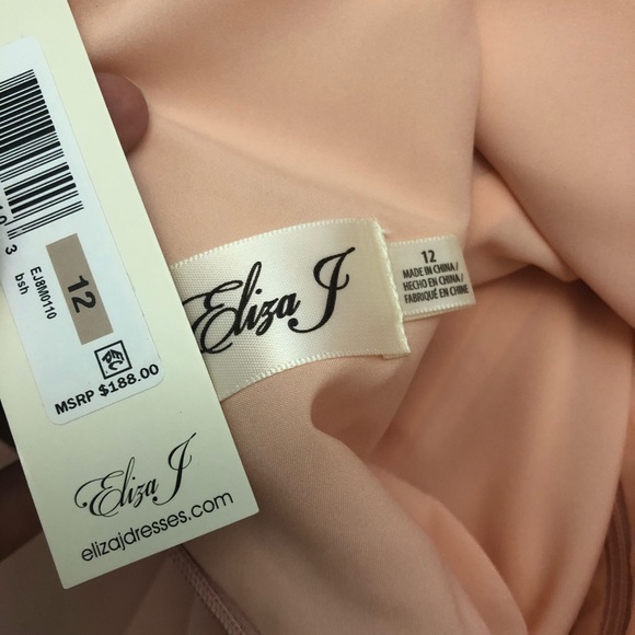 Eliza J Ruffle Front Gown - Picture 8 of 8